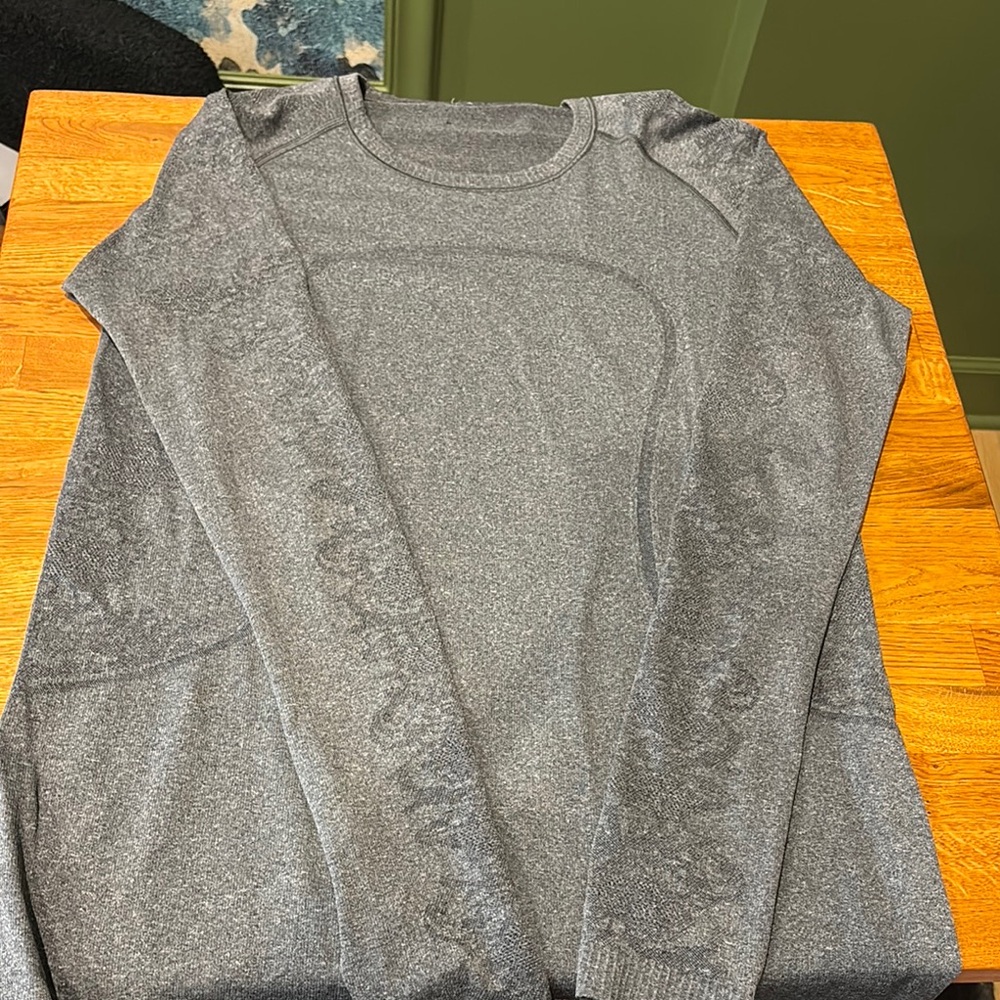 Lululemon swiftly long sleeve 12